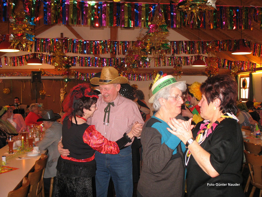 2010-02-11_28_Senioren-Faschingsfeier
