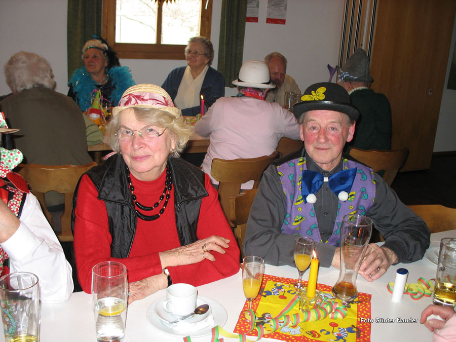 2010-02-11_29_Senioren-Faschingsfeier