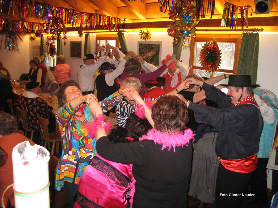 2010-02-11_47_Senioren-Faschingsfeier