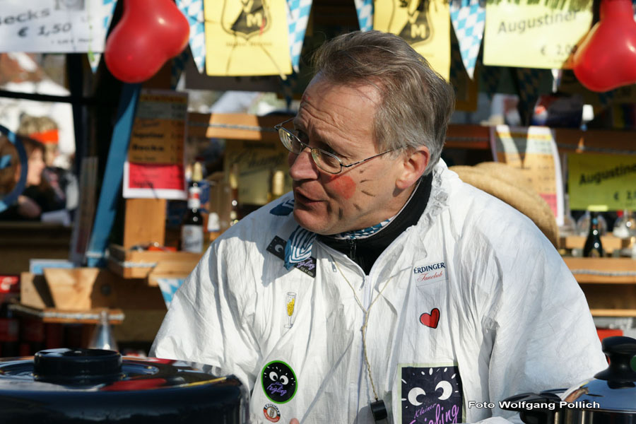 2010-02-16_025_Faschingszug_Wolfi