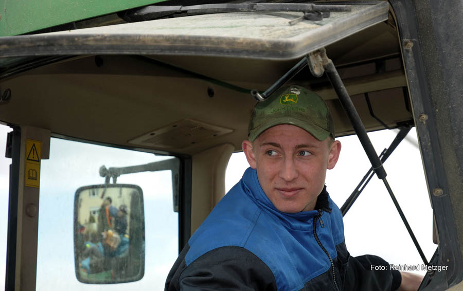 2010-03-27_17_Ramadama