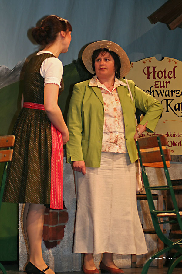 2010-04-10_18_Die_falsche_Katz