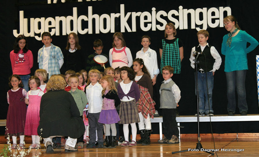 2010-04-23_39_Kinderkreissingen_GrashoppersFFB2