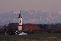 2010-04-02_01_Nikolauskirche-Berge