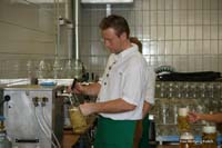 2010-05-01_037_Maibaumaufstellen