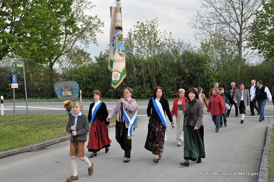 2010-05-07_104_Volksfesteinzug