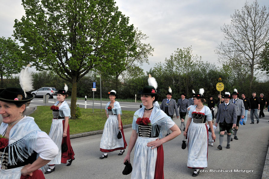 2010-05-07_113_Volksfesteinzug
