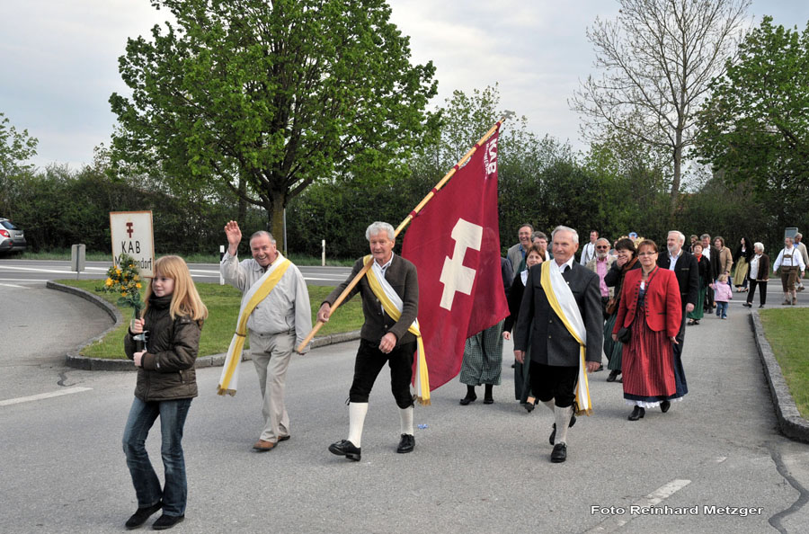 2010-05-07_116_Volksfesteinzug