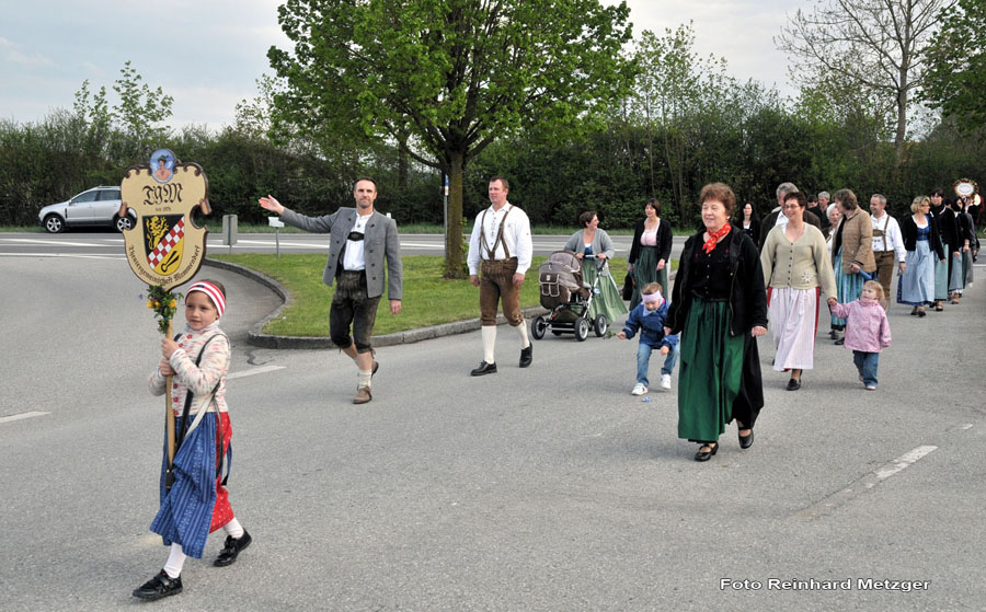 2010-05-07_119_Volksfesteinzug