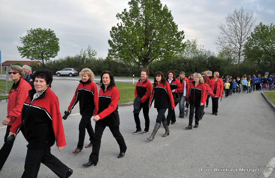 2010-05-07_128_Volksfesteinzug