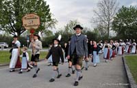 2010-05-07_107_Volksfesteinzug