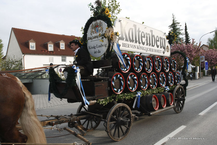 2010-05-07_175_Volksfesteinzug