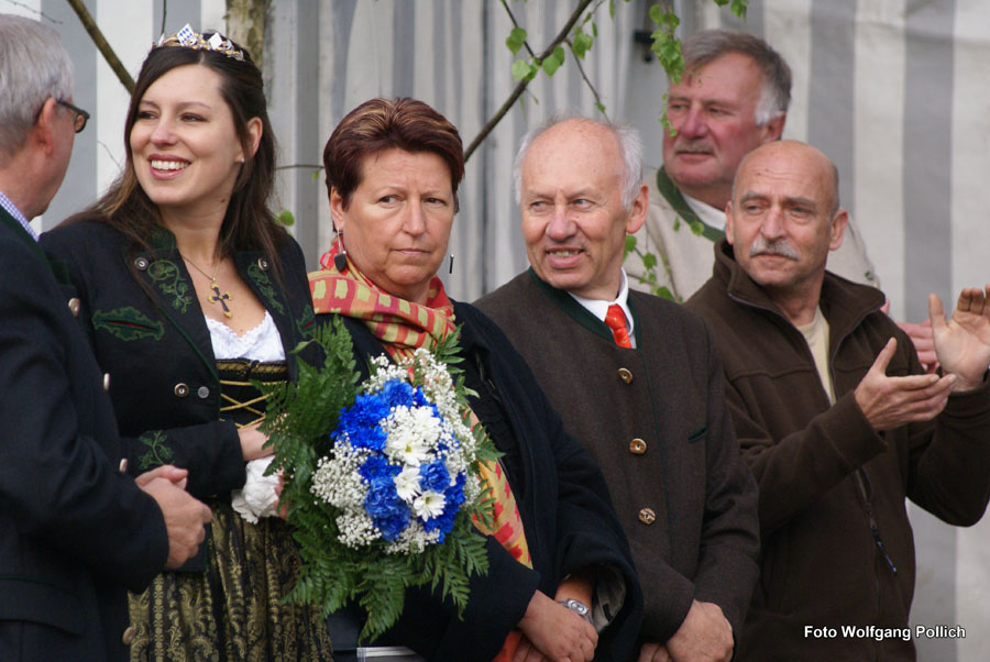 2010-05-07_011_Volksfesteinzug