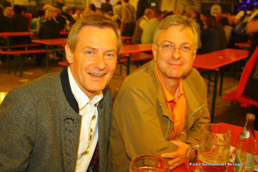 2010-05-08_27_Donnaweda