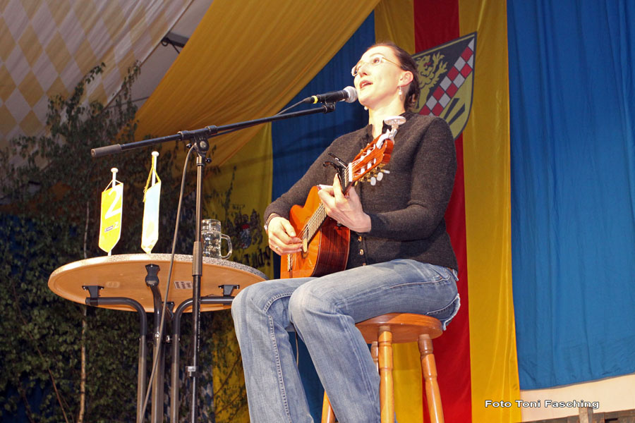 2010-05-10_08_Martina-Schwarzmann