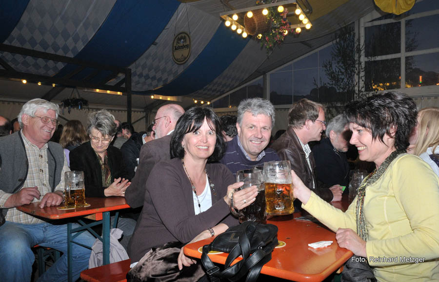 2010-05-12_010_Volksfestabend_mit_Swingers