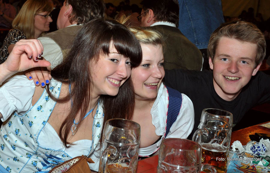 2010-05-12_055_Volksfestabend_mit_Swingers