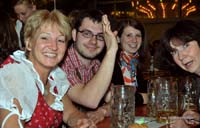 2010-05-12_043_Volksfestabend_mit_Swingers