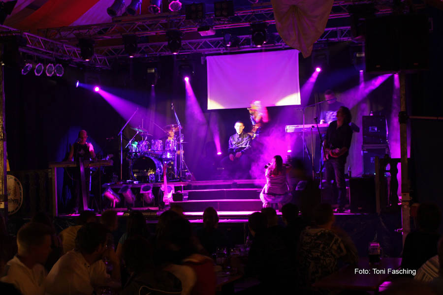 2010-05-14_059_Volksfestabend_mit_den_Mercuries