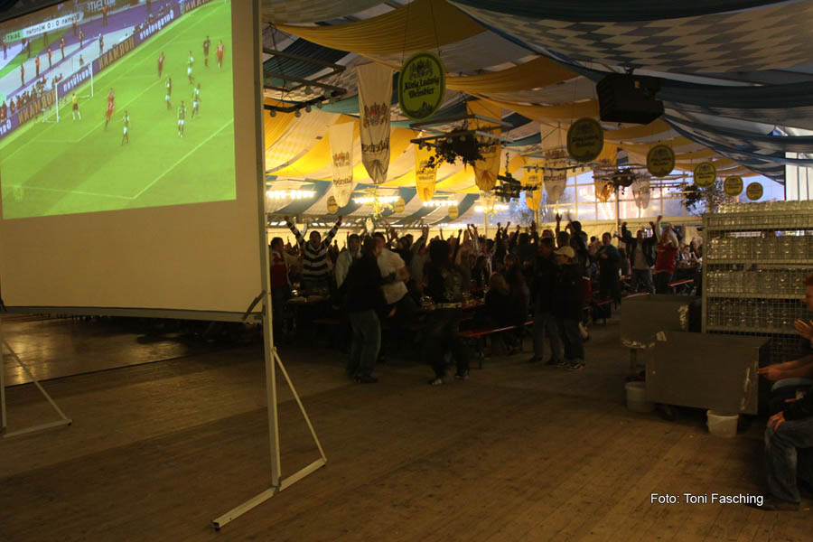 2010-05-15_04_Volksfestabend_Pokalendspiel