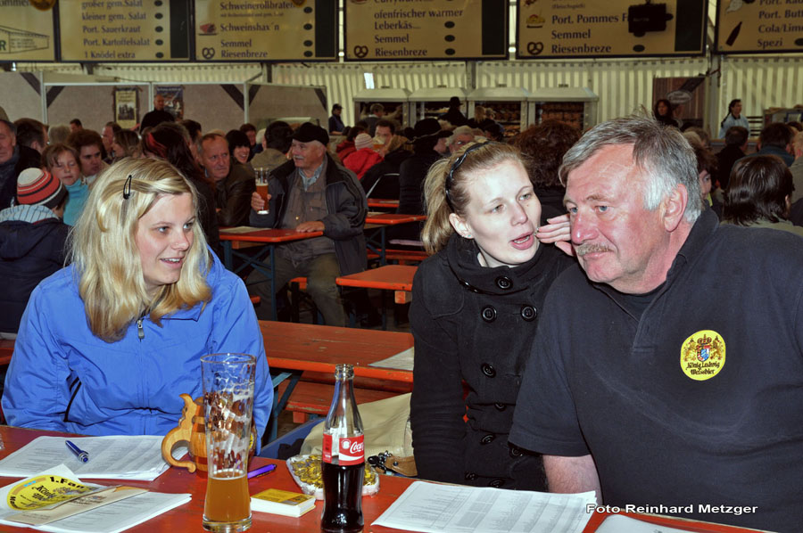2010-05-16_15_Volksfest_Bulldog+Festzelt