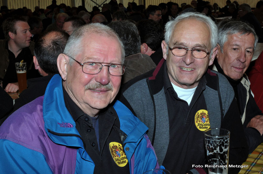 2010-05-16_34_Volksfest_Bulldog+Festzelt