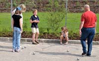 2010-06-12_13_Eroeffnung_der_Petanque_Bahn