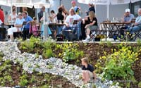 2010-06-12_23_Eroeffnung_der_Petanque_Bahn