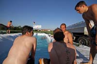 2010-07-07_24_Halbfinale_Pool-Party