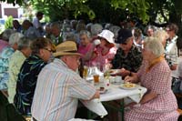 2010-07-08_17_Sommerfest_Senioren_KAB_im_Pfarrgarten