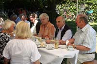 2010-07-08_18_Sommerfest_Senioren_KAB_im_Pfarrgarten