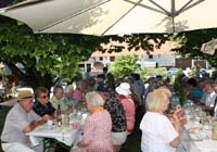 2010-07-08_28_Sommerfest_Senioren_KAB_im_Pfarrgarten