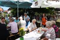 2010-07-08_30_Sommerfest_Senioren_KAB_im_Pfarrgarten