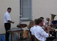2010-07-10_23_Serenade_am_Kirchenplatz
