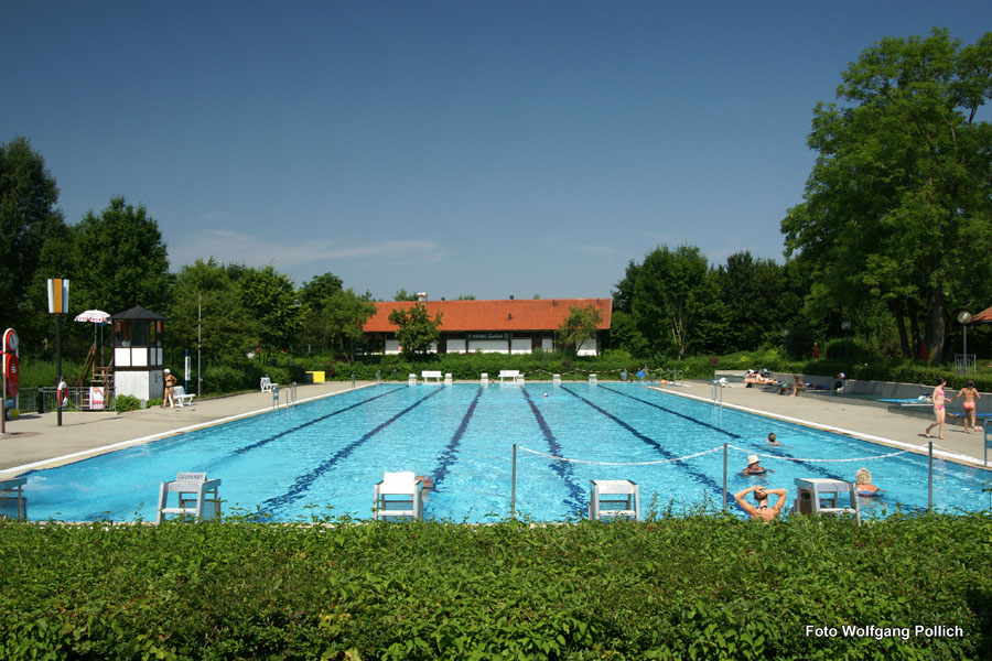 2010-07-14_002_Freibad-Mammendorf-Sommer-2010