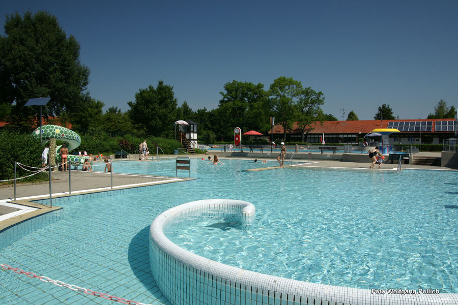 2010-07-14_009_Freibad-Mammendorf-Sommer-2010