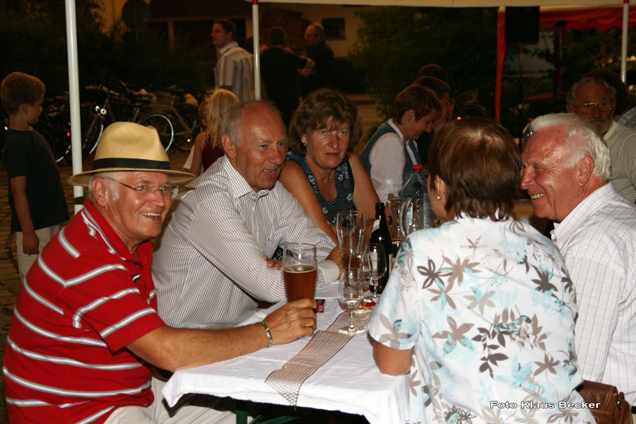 2010-07-16_03_Sommerfest-Brem-sur-Mer