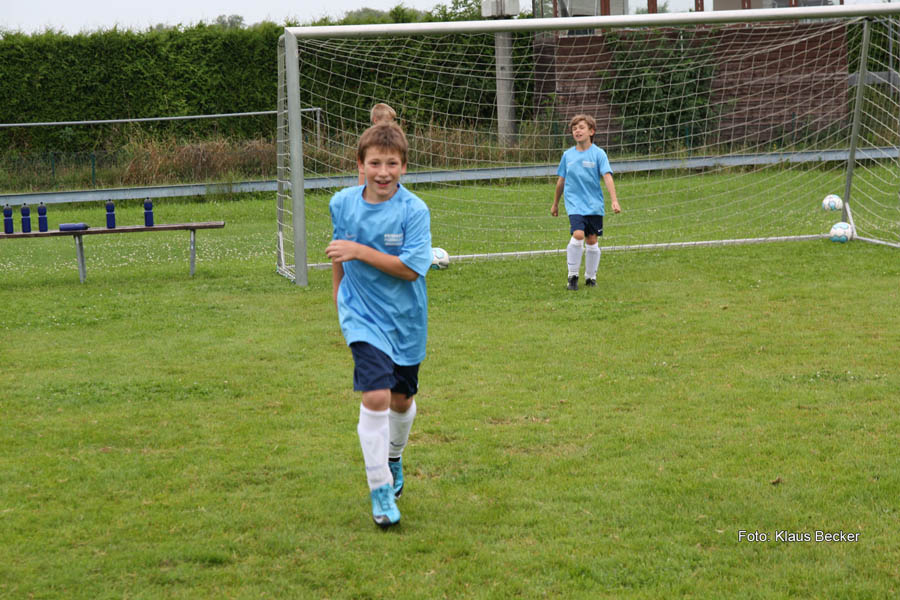 2010-08-04_21_Fussball-Lager