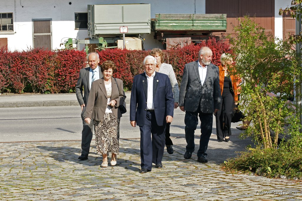 2010-09-19_002_Verabschiedung-Chorleiter-Toni-Aumueller_WP.jpg - 2010-09-19 Verrabschiedung Chorleiter Toni Aumueller