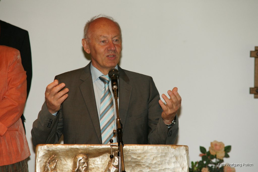 2010-09-19_017_Verabschiedung-Chorleiter-Toni-Aumueller_WP.JPG