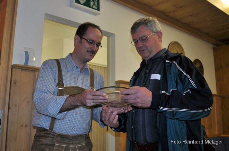 2010-09-25_02_Eroeffnungs-Preisschiessen_Eichenlaub_RM.jpg