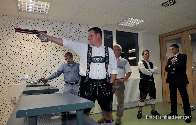2010-09-25_11_Eroeffnungs-Preisschiessen_Eichenlaub_RM.jpg