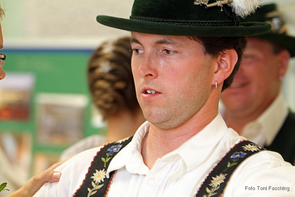 2010-09-26_42_Einweihung_Schuetzenheim_Eichenlaub-Schuetzen_TF.JPG