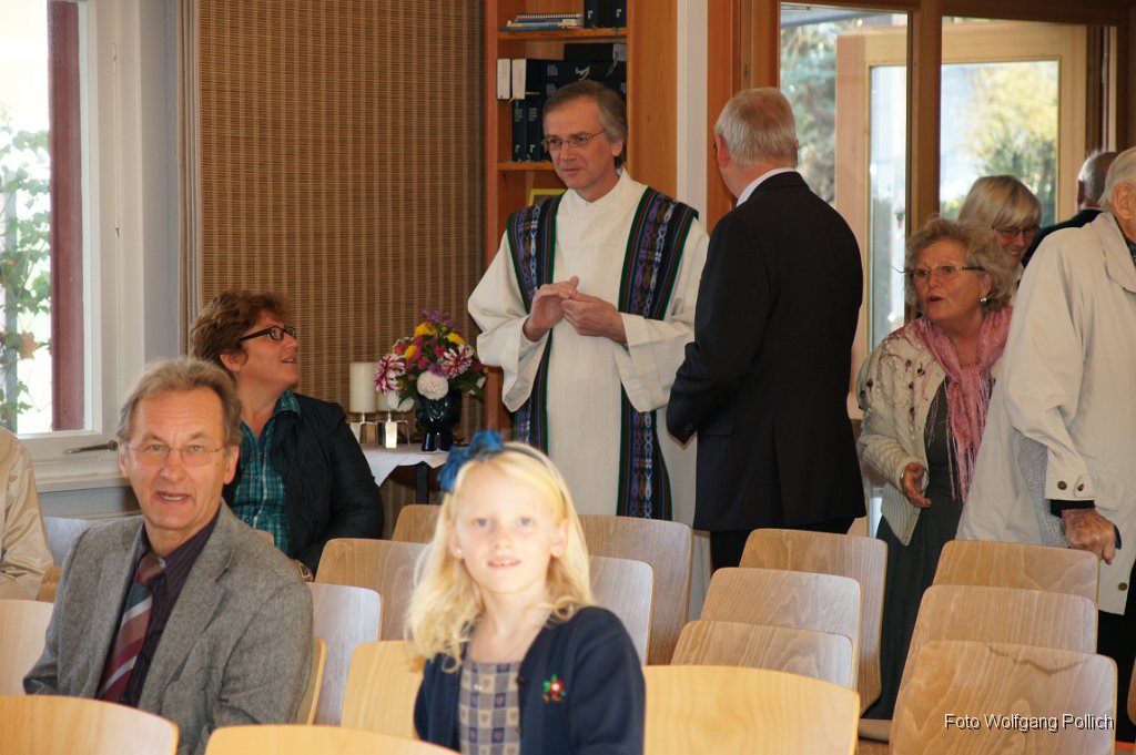 2010-10-10_001_Einweihung-Altar-Martin-Luther-Kirche_WP.JPG