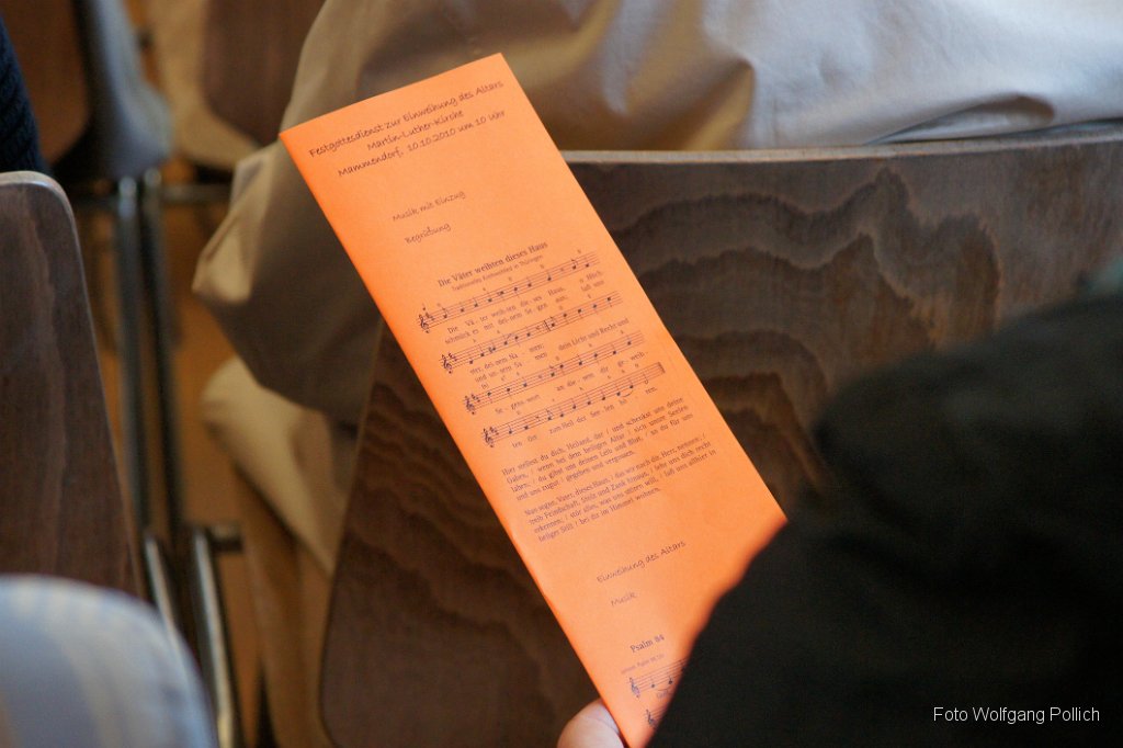 2010-10-10_010_Einweihung-Altar-Martin-Luther-Kirche_WP.JPG - Festgottesdienst zur Einweihung des Altars der Martin-Luther-Kirche
