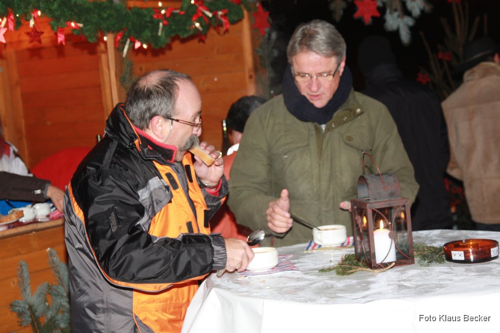 2010-12-04-05_041_Weihnachtsmarkt_KB.JPG