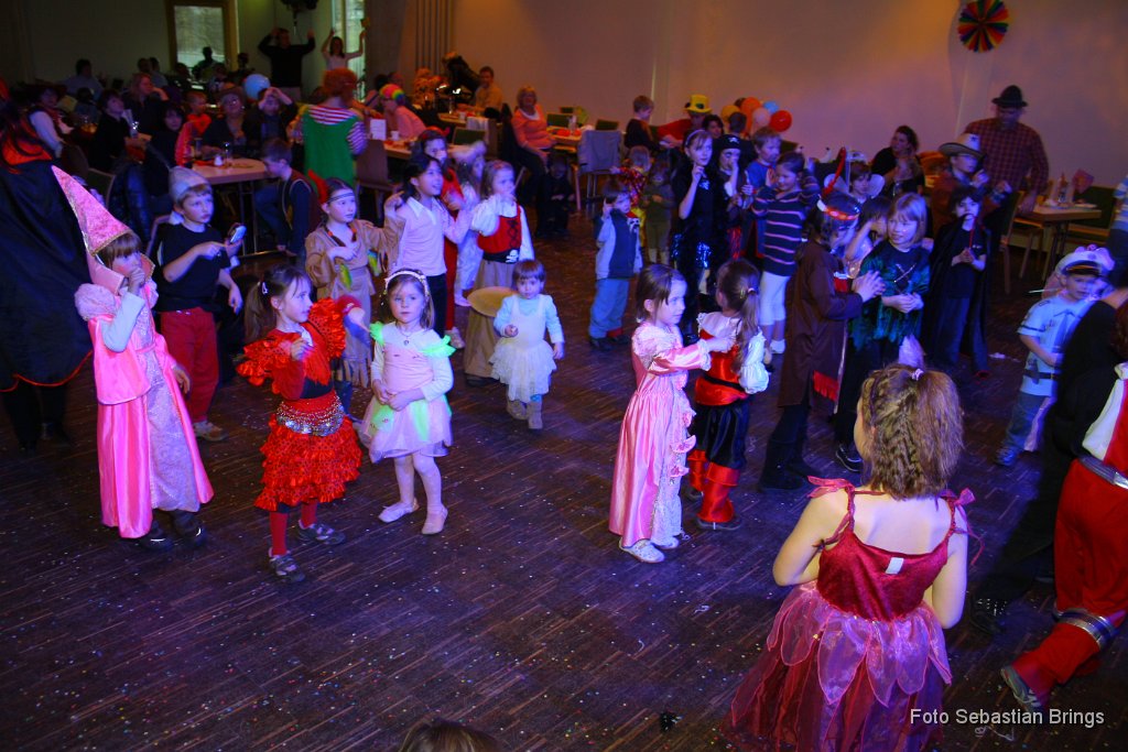 2011-02-05_03_Kinderball_Faschingsfreunde_SB.JPG