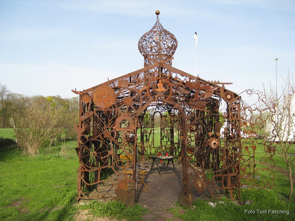 2011-04-11_03_Eisen-Kunst.JPG