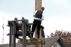 2011-05-01_01_Maibaum-aufstellen_Nassenhausen