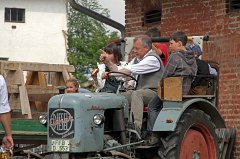 2011-05-01_14_Maibaum-aufstellen_Duenzelbach